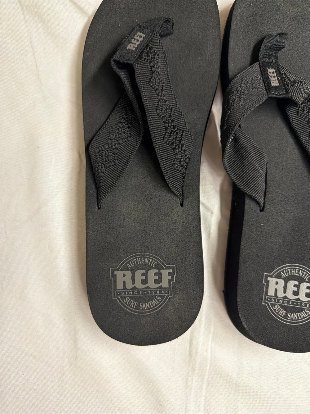 Reef Men's Black Webbed Strap Flip Flops